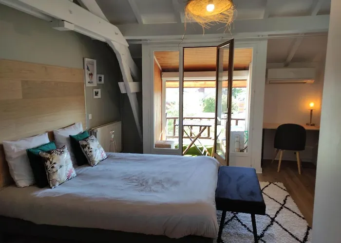 Le Des Thermes Апартаменты Нанси